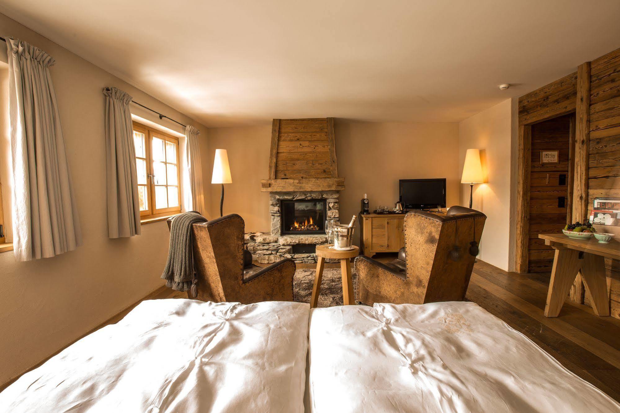 Maiensässhotel Guarda Val Lenzerheide Exteriör bild
